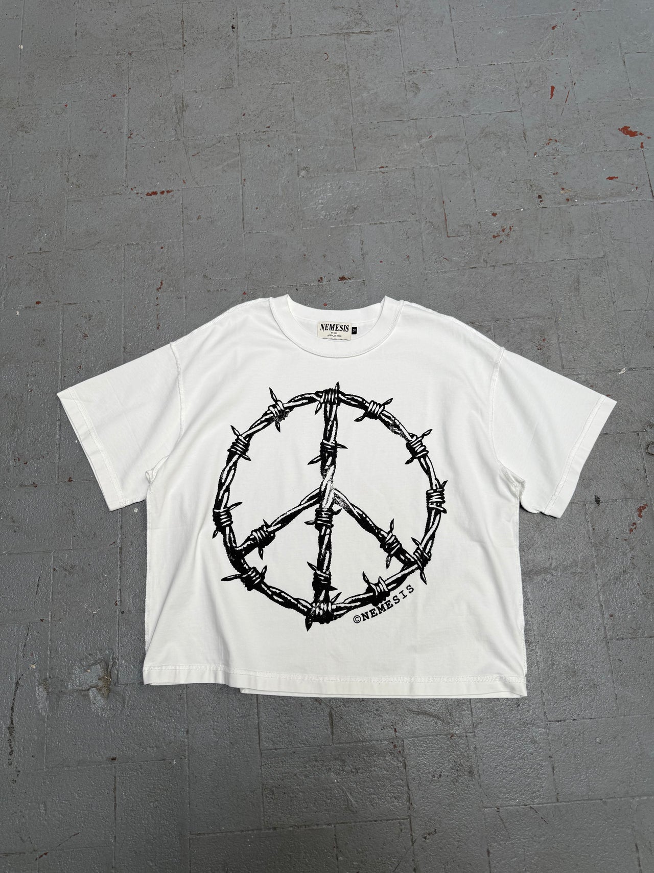 BARBED-PEACE TEE (WHITE)